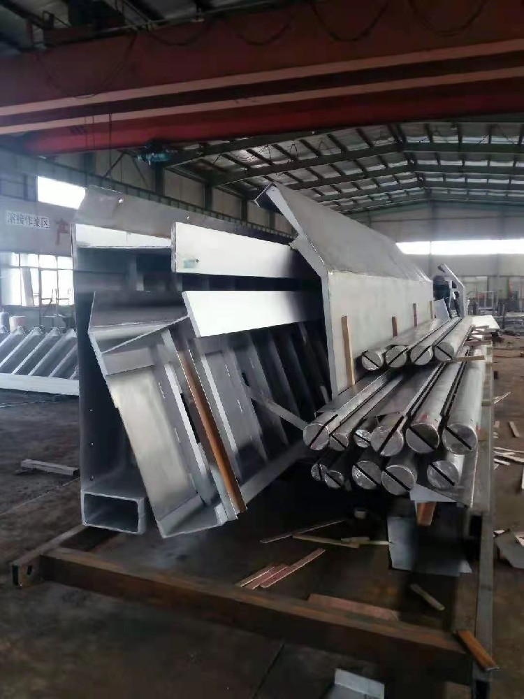 大連富泓機械設備白鋼產(chǎn)品工件展示